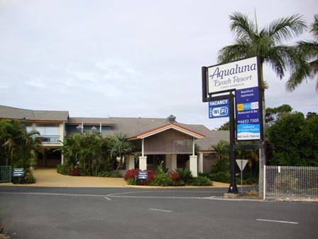 Aqualuna Beach Resort Coffs Harbour - Sydneys Hotel 2