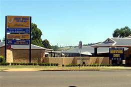 Ascot Lodge Motor Inn - Sydneys Hotel 0