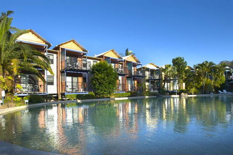 Australis Noosa Lakes - Sydneys Hotel 3