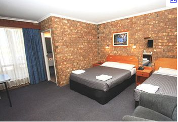 Comfort Inn Citrus Valley - Sydneys Hotel