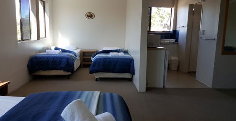 A'Montego Mermaid Beach Motel - Sydneys Hotel 1