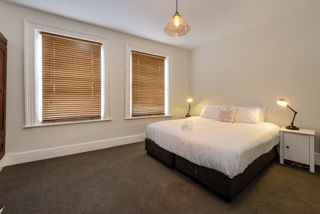 Flinders Keep - Sydneys Hotel 2