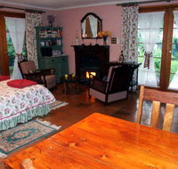 Gawler Churchhill Mews Bed  Breakfast - Sydneys Hotel