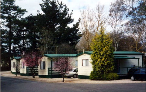 Mt Barker Caravan & Tourist Park - Sydneys Hotel 0