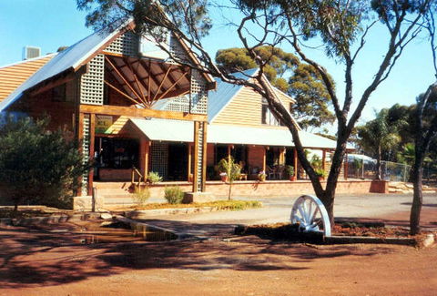 Best Western Great Western Norseman - Sydneys Hotel 0