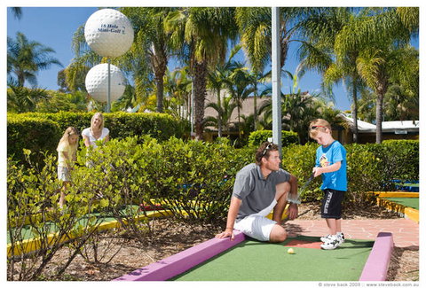 NRMA Treasure Island Holiday Park - Sydneys Hotel 9