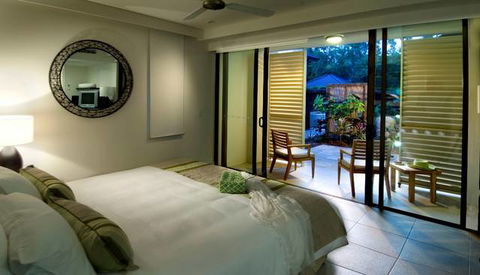 Pullman Port Douglas Sea Temple Resort & Spa - Sydneys Hotel 4