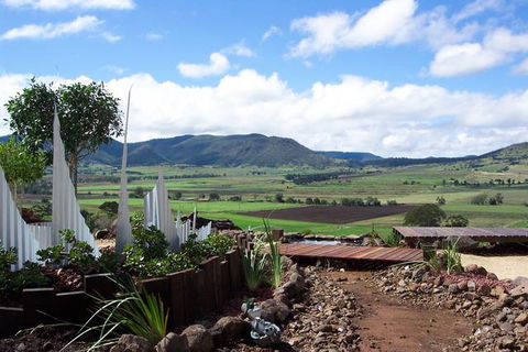 R On The Downs - Sydneys Hotel 3