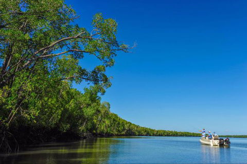 Arnhemland Barramundi Nature Lodge - Sydneys Hotel 7