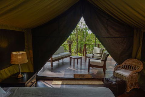 Arnhemland Barramundi Nature Lodge - Sydneys Hotel 10