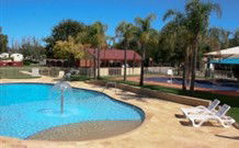 Active Holidays Sun Country - Sydneys Hotel 0