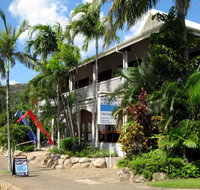 The Sovereign Resort Hotel - Sydneys Hotel