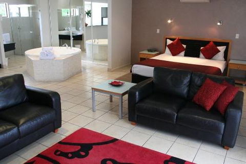 Windmill Motel And Reception Centre - Sydneys Hotel 3