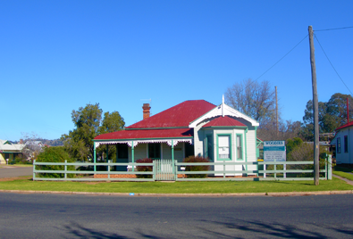 Woodies Cottage - Sydneys Hotel 0