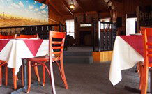 Lightning Ridge Outback Resort And Caravan Park - Sydneys Hotel 8