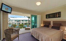 Pacific Blue 358 - Sydneys Hotel 4