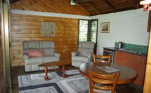 The Bushranger Hideaway - Sydneys Hotel 6