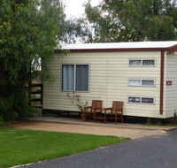 Peak Hill Caravan Park - Sydneys Hotel