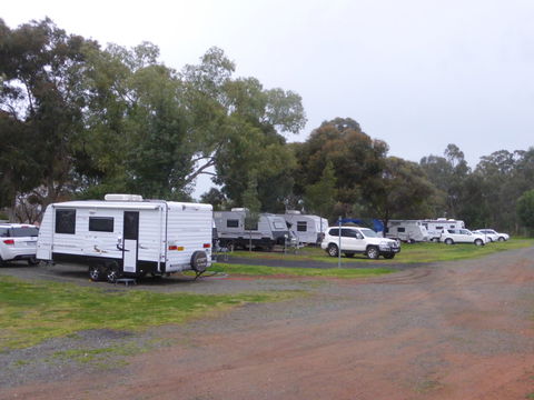 Peak Hill Caravan Park - Sydneys Hotel 5