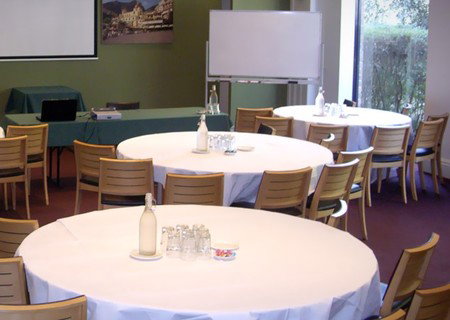 Best Western The Tudor Box Hill - Sydneys Hotel 2