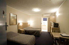 Dorset Gardens Hotel - Sydneys Hotel 0