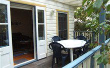 Araluen Cottages - Sydneys Hotel 3