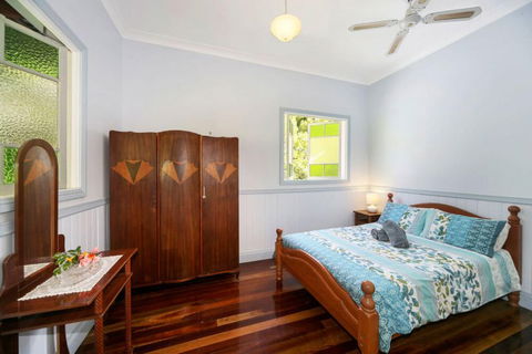 Noosa Avalon Farm Cottages - Sydneys Hotel 5