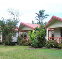 Flying Fish Point Tourist Park - Sydneys Hotel