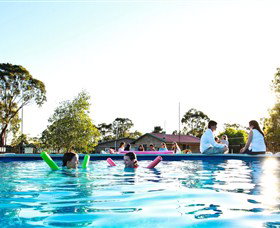 Murray Gardens Cottages And Motel - Sydneys Hotel 1