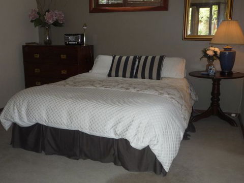 Apartments On-The-Park: The Studio - Sydneys Hotel 9