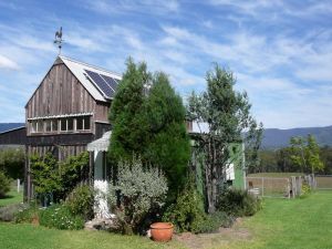 Runnymeade Garden Studio Bed And Breakfast - Sydneys Hotel 0