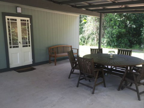 Blackwattle Farm Bed And Breakfast And Farm Stay - Sydneys Hotel 6