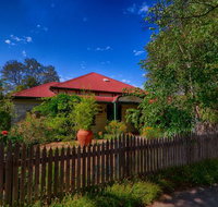 Rushton Cottage Bed and Breakfast - Sydneys Hotel