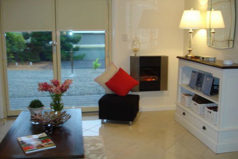 Auburn Pavilions - Sydneys Hotel 2