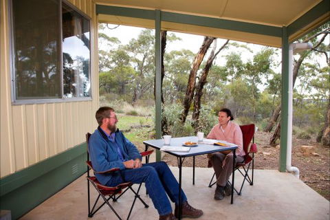 Alligator Lodge - Mount Remarkable National Park - Sydneys Hotel 4