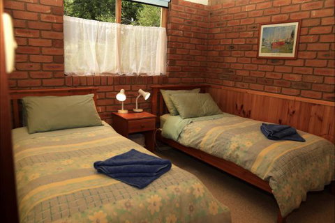 Jamieson Valley Retreat - Sydneys Hotel 6