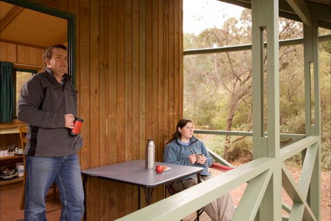 Alligator Lodge - Mount Remarkable National Park - Sydneys Hotel 2