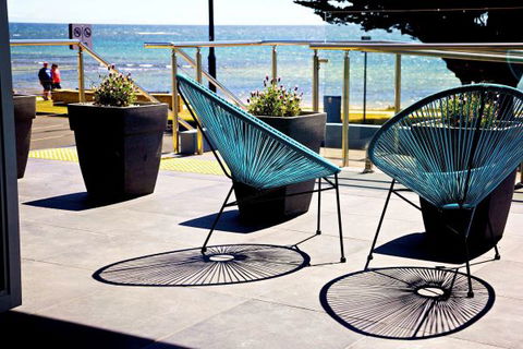 Penguin Beachfront Apartments - Sydneys Hotel 1