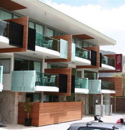 Apollo Resort - Sydneys Hotel 0