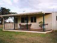 Camerons Farmstay - Sydneys Hotel 1