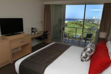 The Chifley On City View - Sydneys Hotel 3