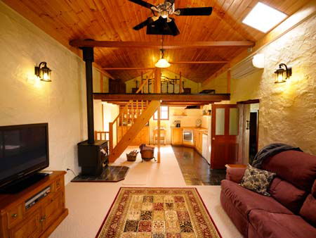 The Old Oak Bed & Breakfast - Sydneys Hotel 1