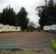 Treasure Island Caravan Park - Sydneys Hotel