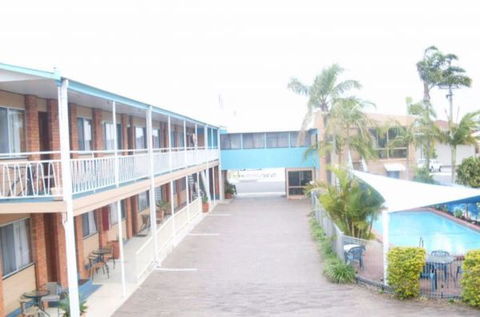 Pacific Motor Inn - Sydneys Hotel 0