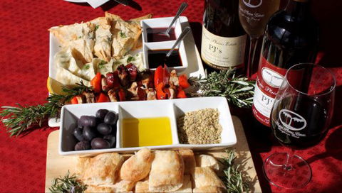 Angas Plains Estate Wines Heritage Suite - Sydneys Hotel 7