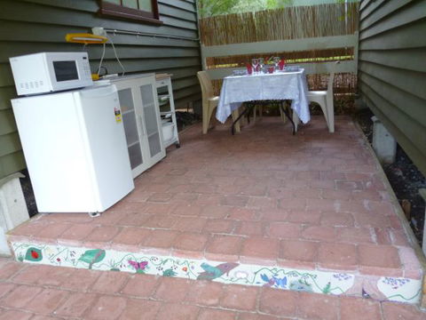 Christmas Creek Cafe` And Cabins - Sydneys Hotel 5