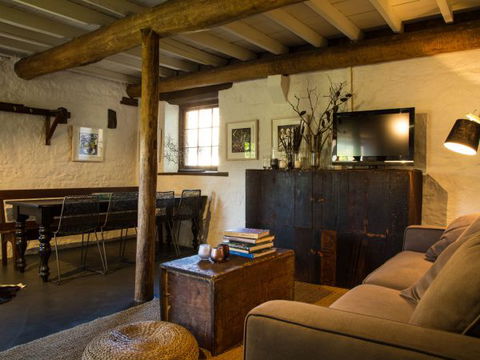 Farm Pod At Twamley Farm - Sydneys Hotel 4