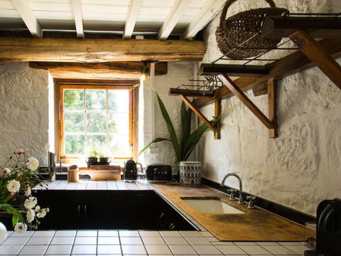 Farm Pod At Twamley Farm - Sydneys Hotel 6