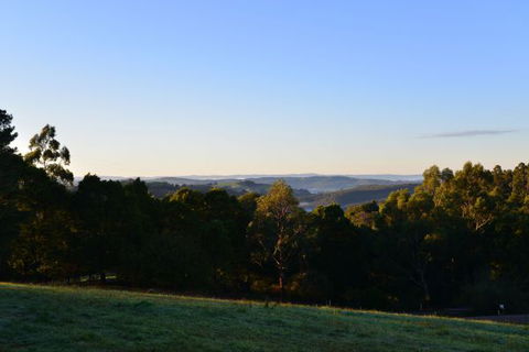 Allambee Camp - Sydneys Hotel 0