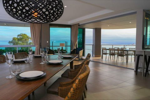 Aqua Aqua Luxury Penthouses - Sydneys Hotel 0